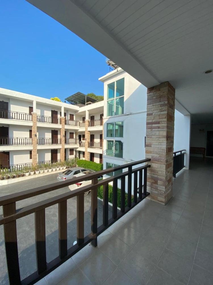 Mm Hill Koh Samui Hotel - Sha Certified Chaweng Beach Exteriör bild