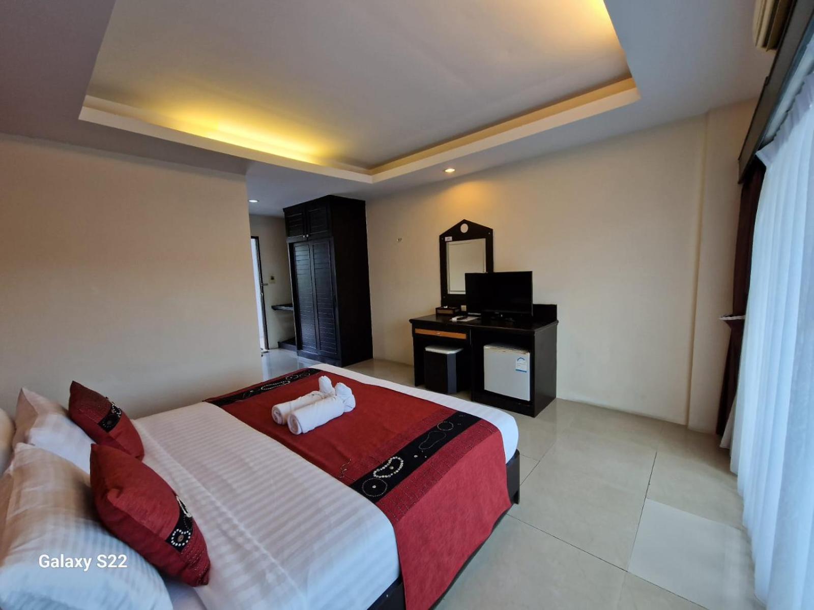 Mm Hill Koh Samui Hotel - Sha Certified Chaweng Beach Exteriör bild